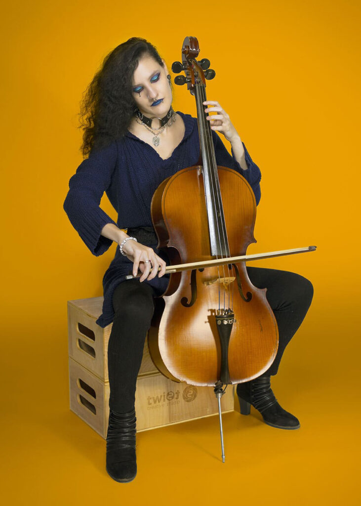 Portrait Lifestyle Photography Cello