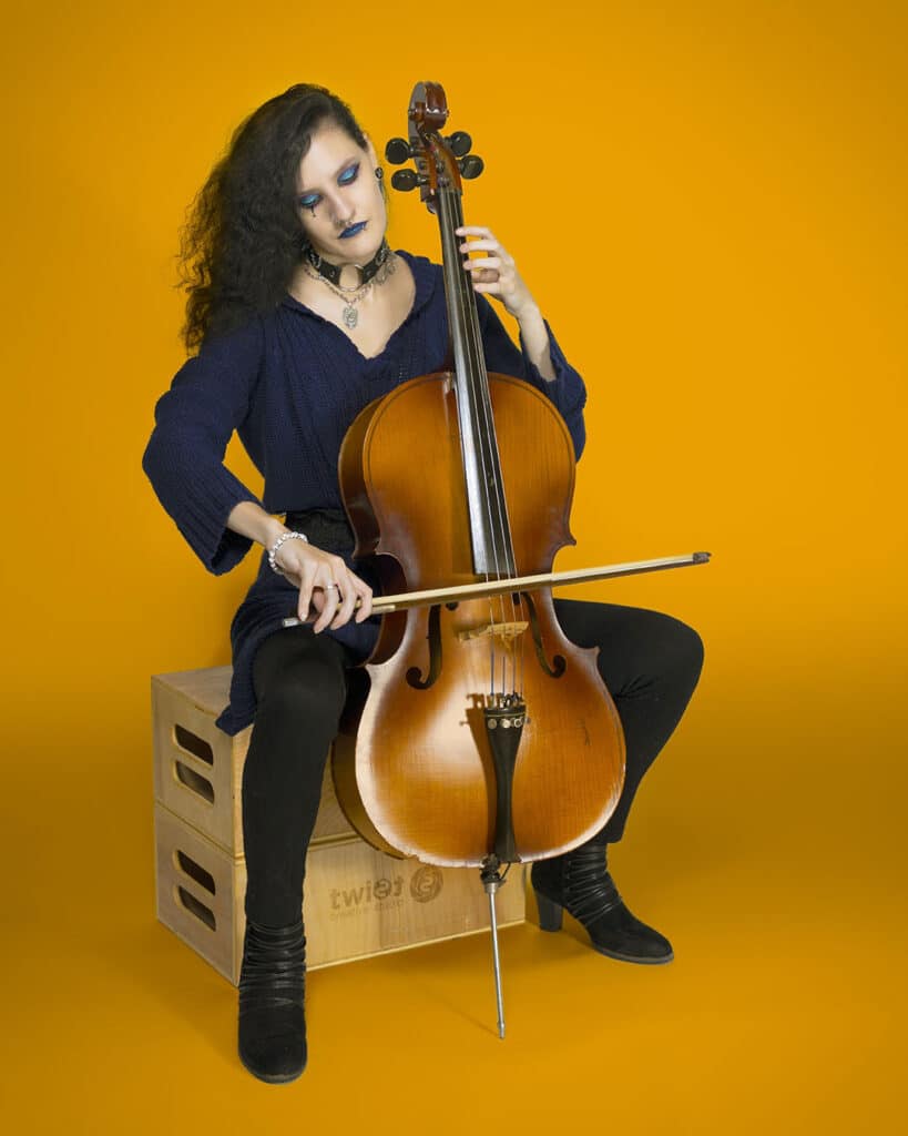 Portrait Lifestyle Photography Cello